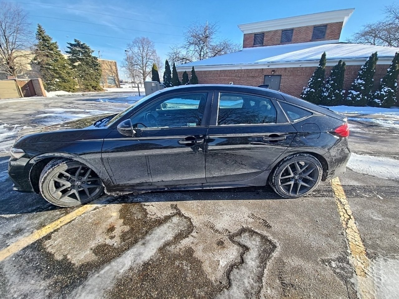 Used 2023 Honda Civic Sport image 5