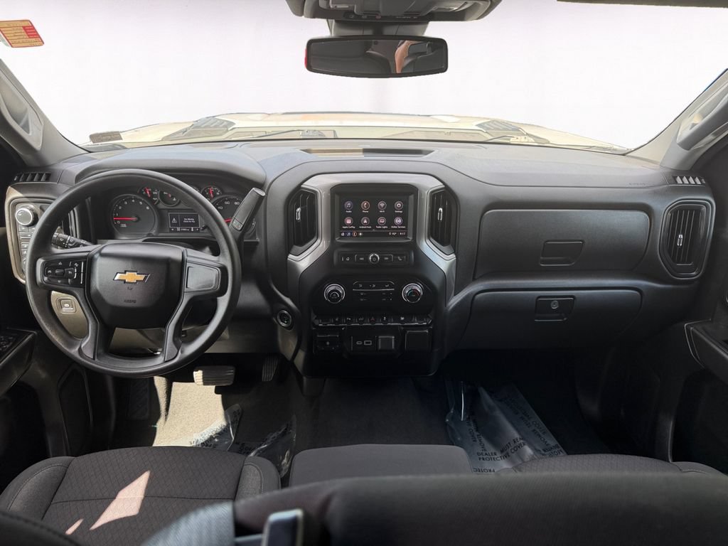 Used 2024 Chevrolet Silverado 2500 Custom w/ Custom Convenience Package AWD/4WD image 10