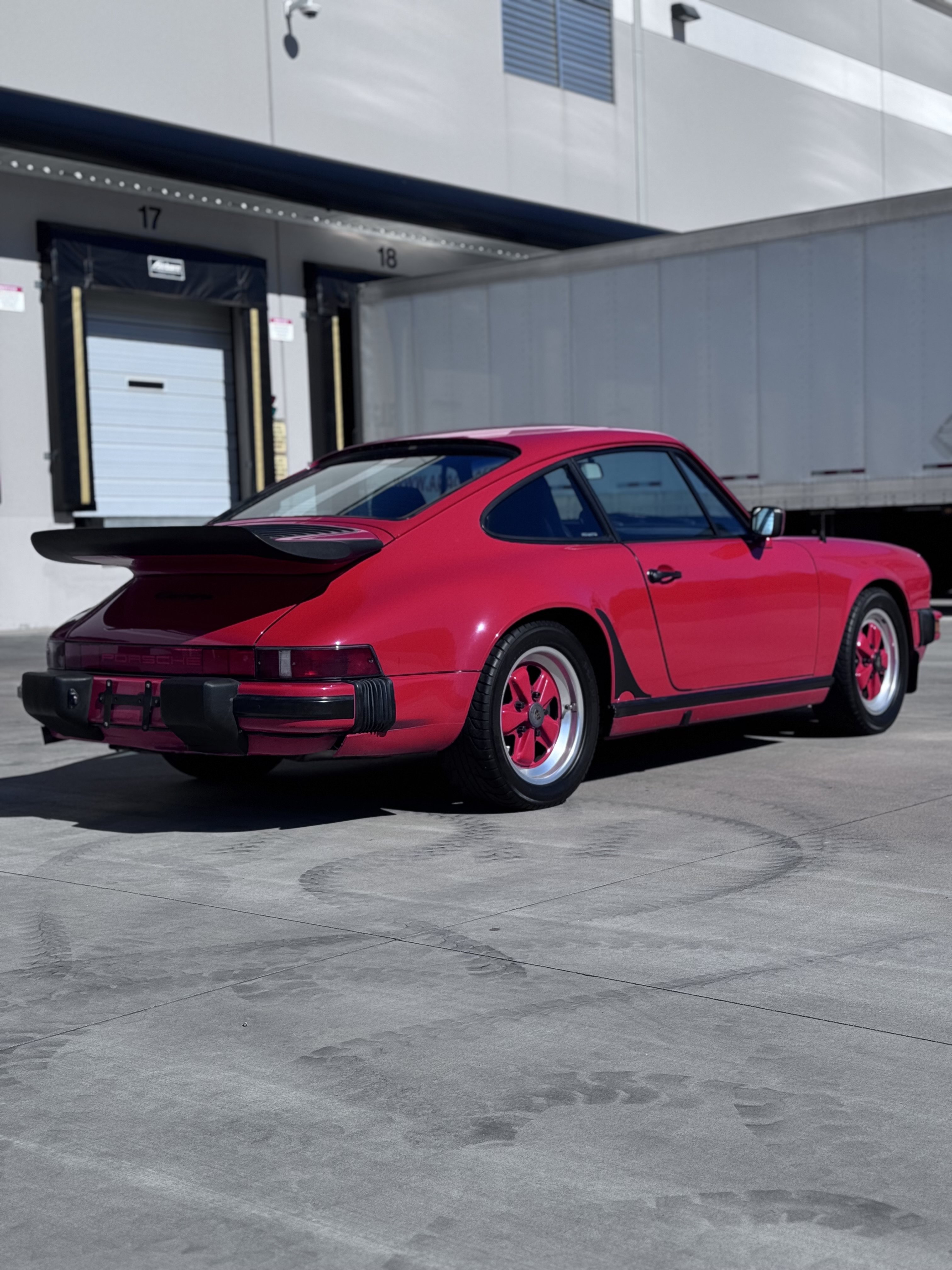 Used 1988 Porsche 911 Carrera RWD image 41