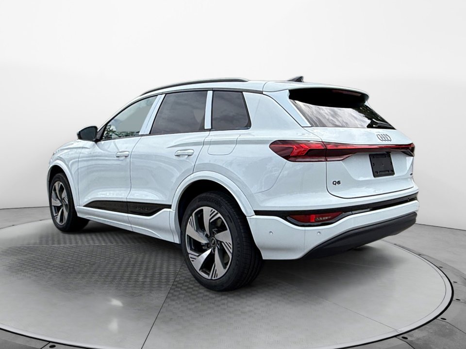 New 2025 Audi Q6 e-tron Premium Plus image 5