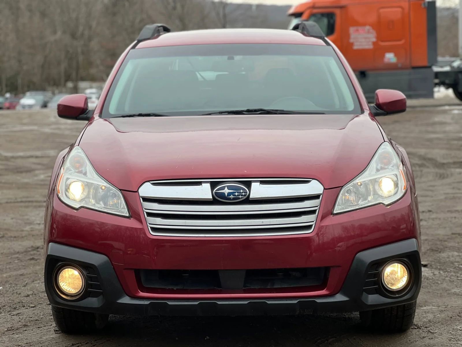 Used 2013 Subaru Outback 2.5i Premium w/ All-Weather Pkg image 1