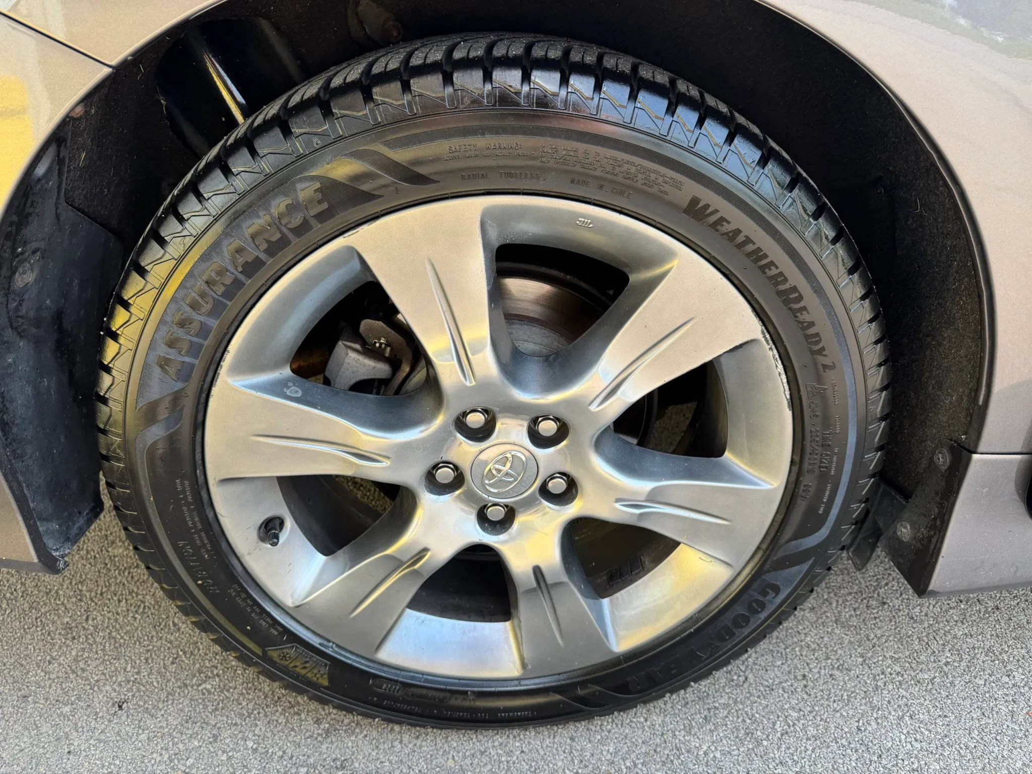 Used 2015 Toyota Sienna SE w/ SE Preferred Package FWD image 26