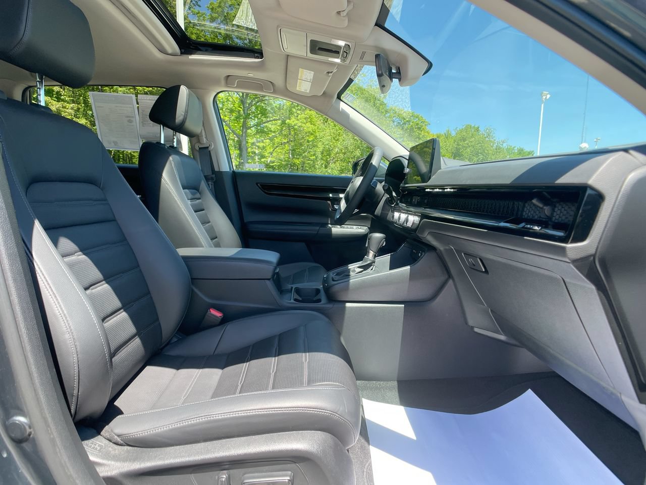 Used 2024 Honda CR-V EX-L image 27