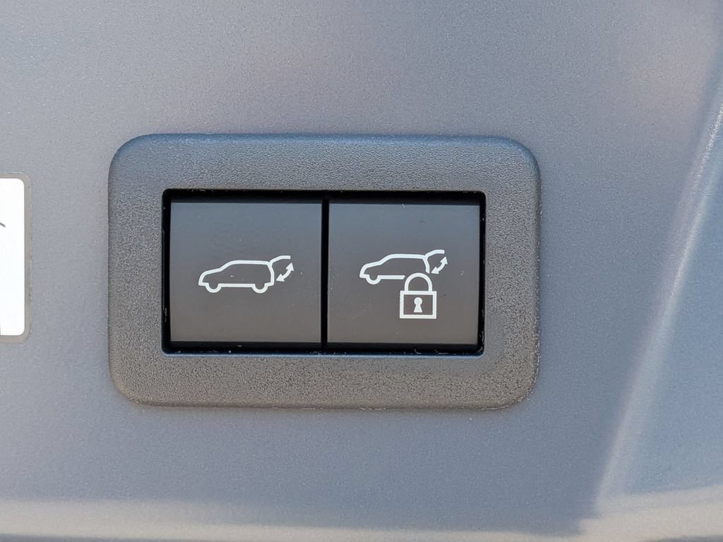 New 2026 Toyota Prius Plug-In Hybrid w/ Limited Premium Package FWD image 31