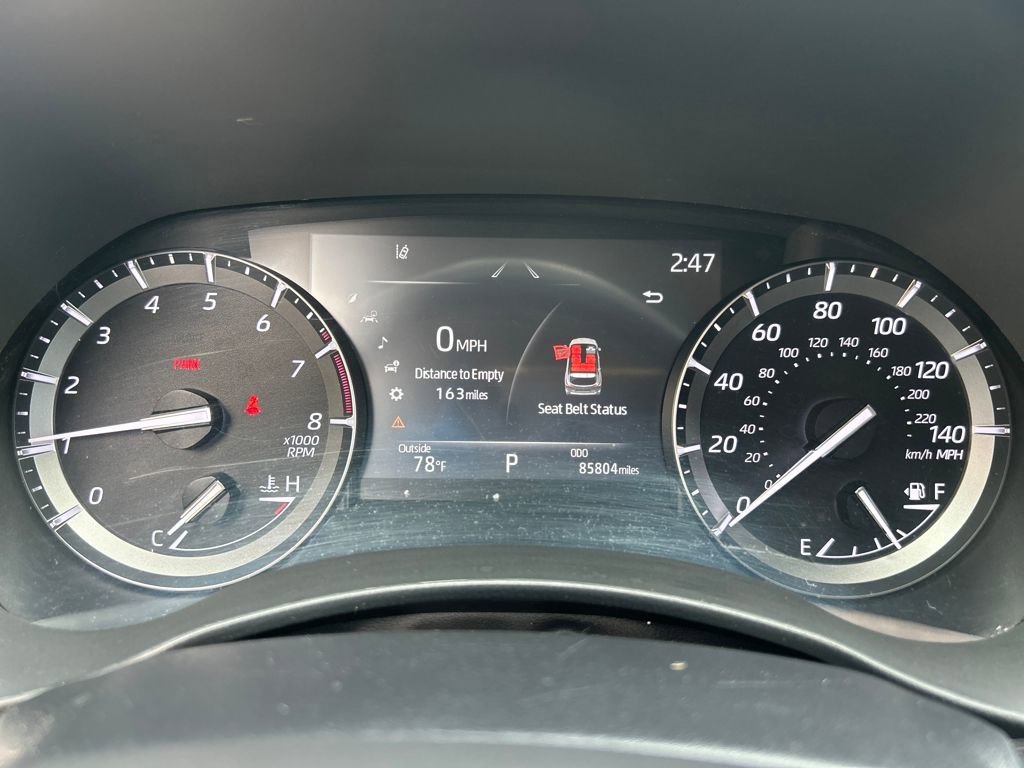 Used 2021 Toyota Highlander XLE image 18