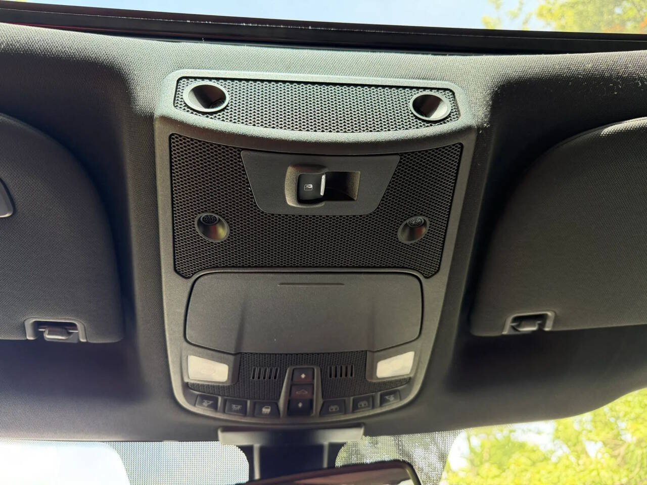 Used 2015 Ford F150 Platinum w/ Equipment Group 701A Luxury AWD/4WD image 44