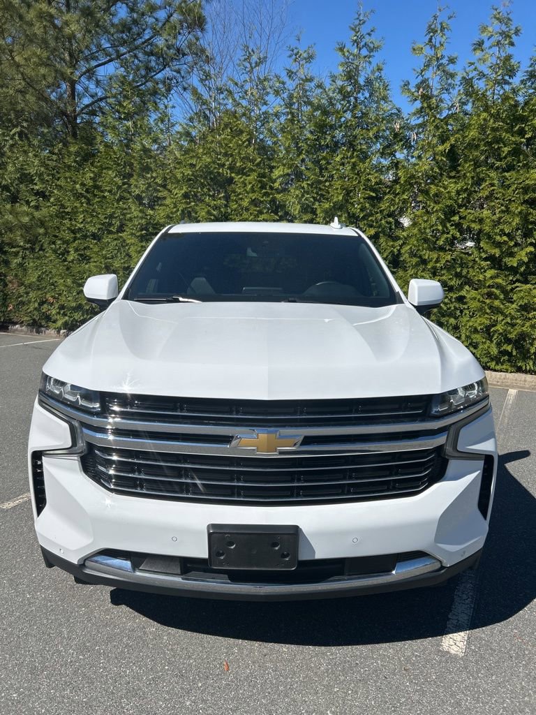Certified 2024 Chevrolet Suburban LT AWD/4WD image 2