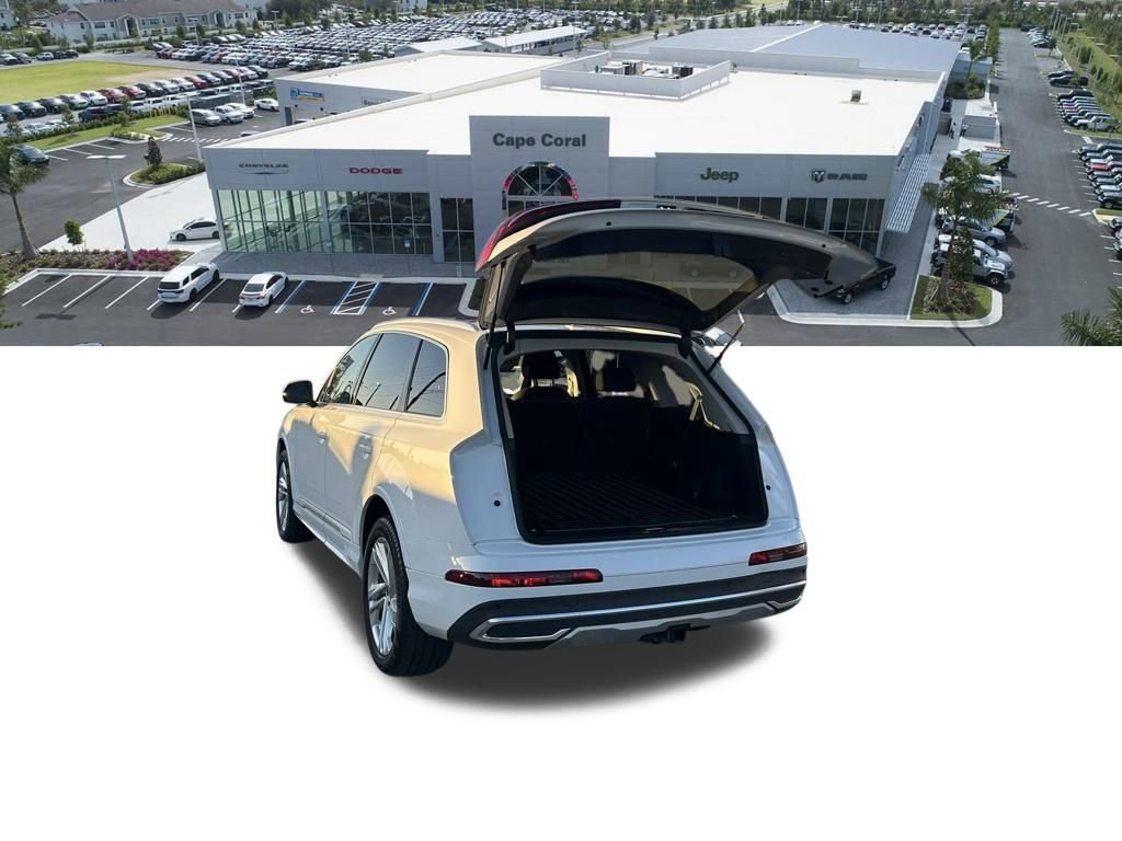 Used 2023 Audi Q7 2.0T Premium w/ Towing Package image 40