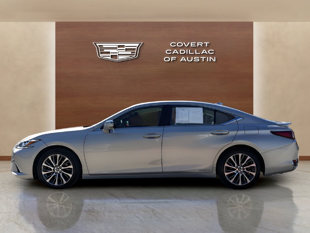 Used 2021 Lexus ES 300h w/ Premium Package FWD image 2