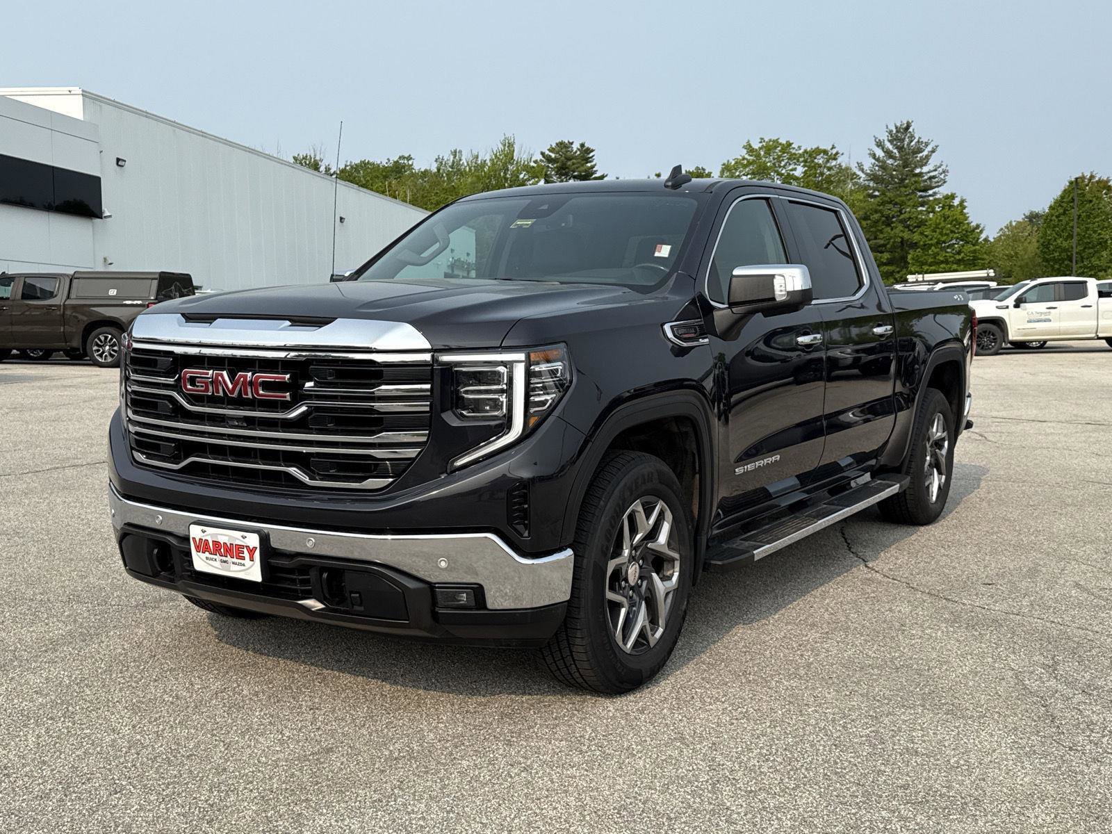 Used 2022 GMC Sierra 1500 SLT w/ SLT Premium Plus Package