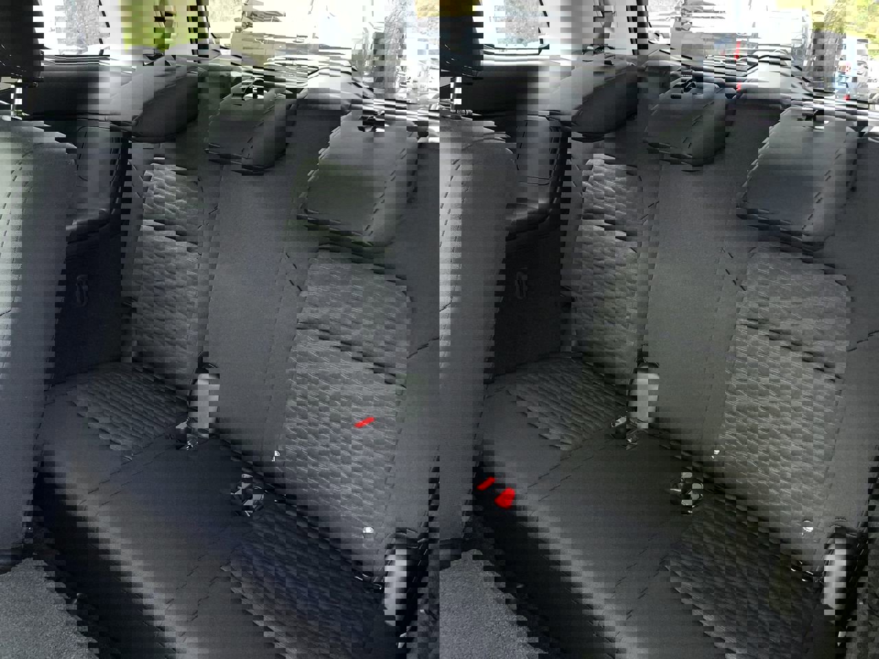 New 2025 Nissan Pathfinder SV image 20