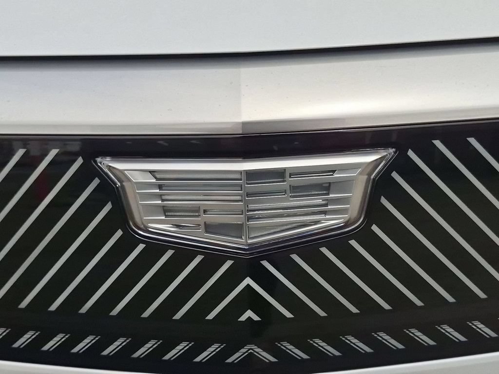 New 2027 Cadillac Optiq Luxury RWD image 30
