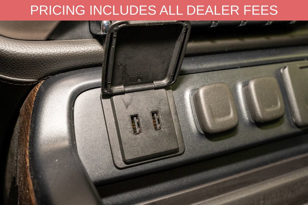 Used 2018 GMC Sierra 1500 Denali AWD/4WD image 15