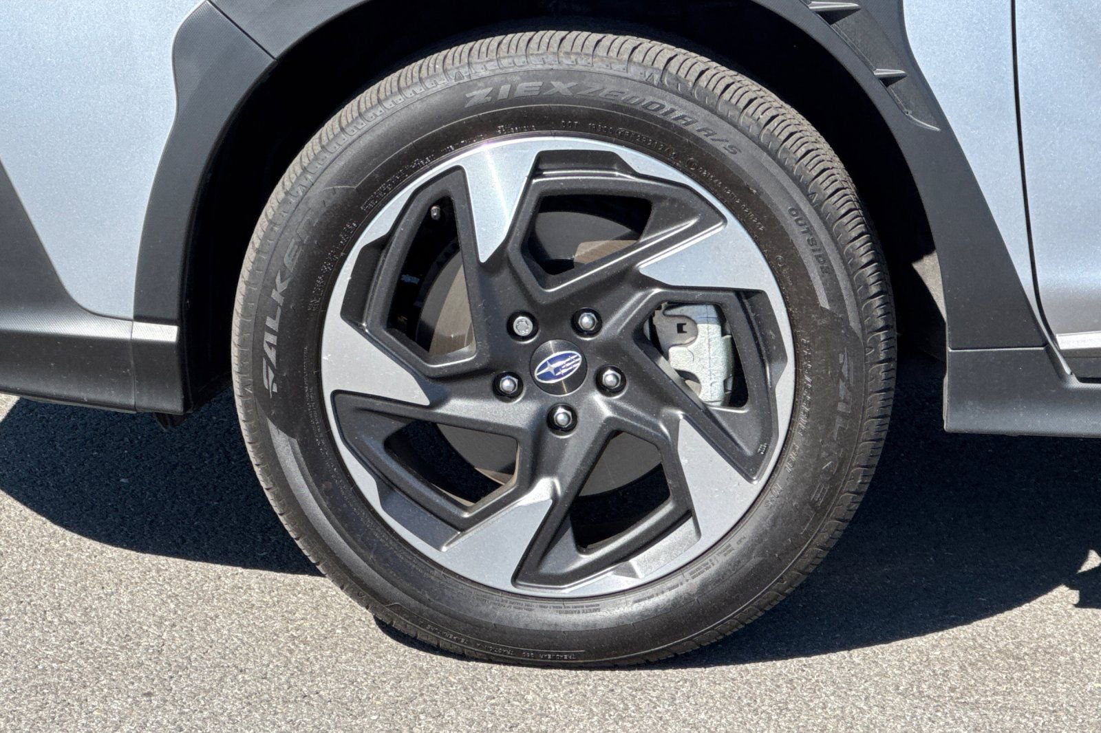 Used 2024 Subaru Crosstrek 2.5i Limited w/ Crosstrek Mirror Package image 32