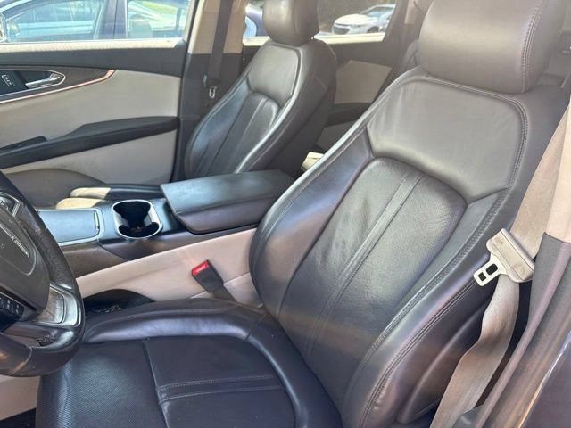 Used 2019 Lincoln Nautilus Reserve AWD/4WD image 7