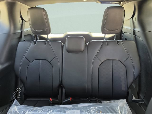 New 2026 Chrysler Voyager LX FWD image 20