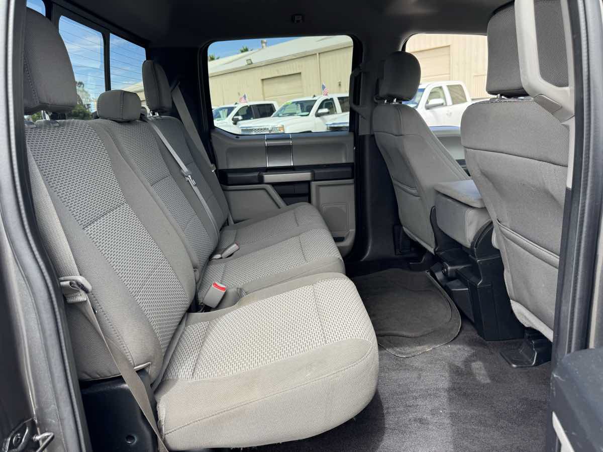 Used 2017 Ford F150 XLT w/ Equipment Group 302A Luxury AWD/4WD image 17