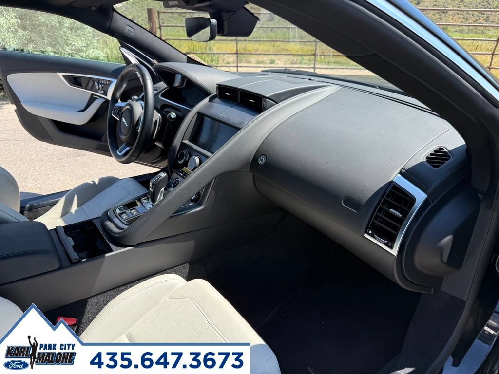 Used 2021 Jaguar F-TYPE R-Dynamic AWD/4WD image 28