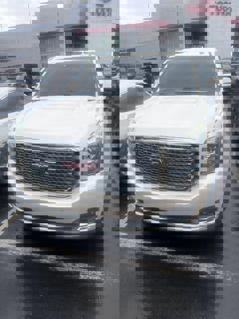Used 2015 GMC Yukon Denali w/ Open Road Package image 1