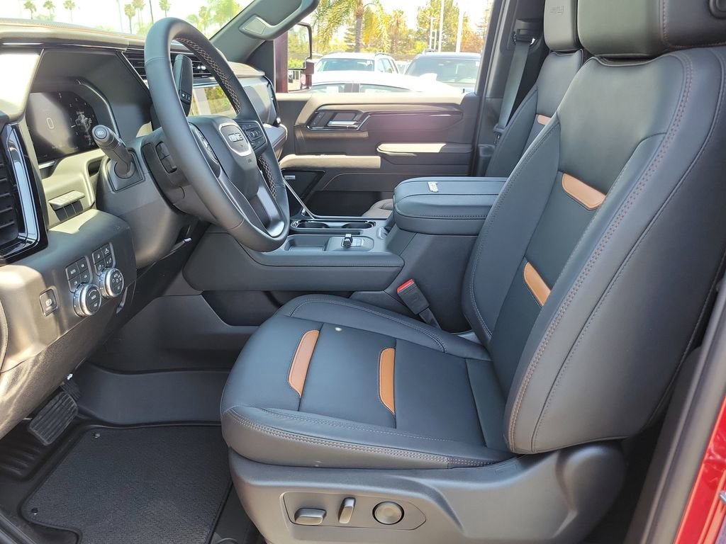 New 2026 GMC Sierra 2500 AT4 w/ AT4 Premium Plus Package AWD/4WD image 9
