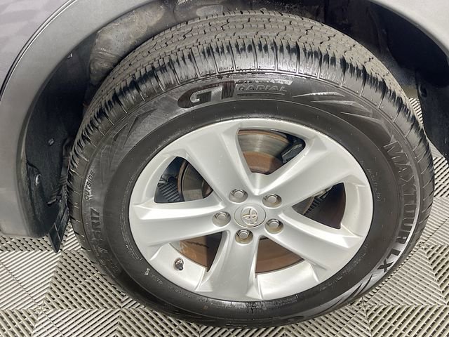 Used 2013 Toyota RAV4 XLE FWD image 30