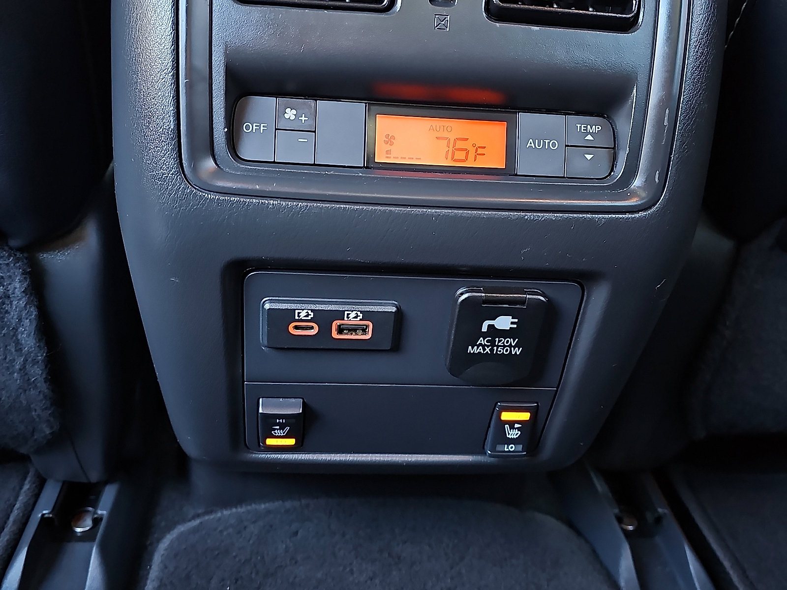 Used 2020 Nissan Pathfinder SL image 12