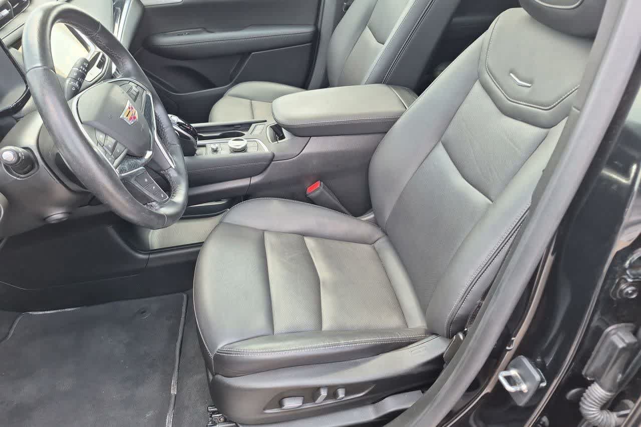 Used 2024 Cadillac XT5 Premium Luxury AWD/4WD image 16