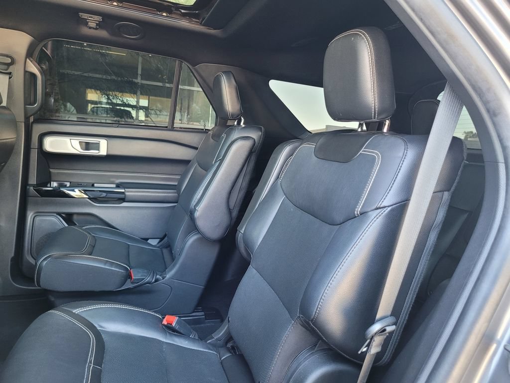 Used 2022 Ford Explorer ST w/ Equipment Group 401A AWD/4WD image 15