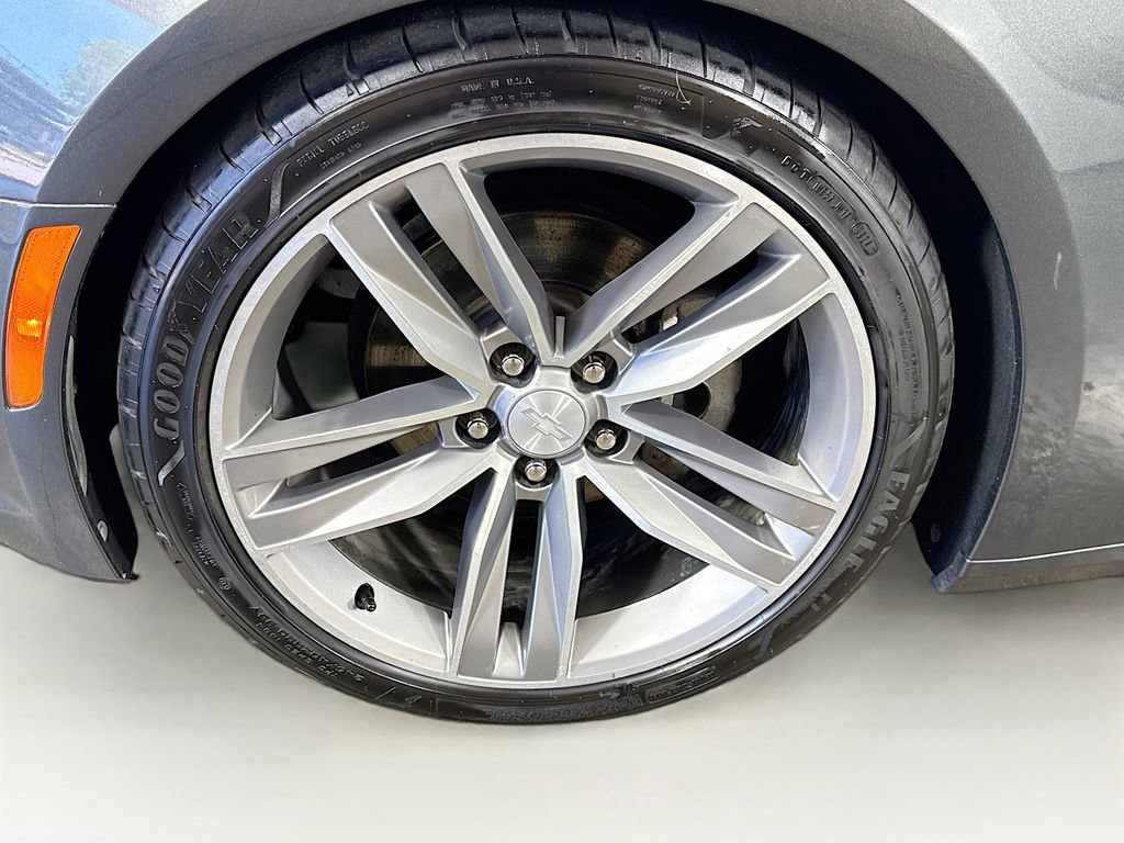 Used 2018 Chevrolet Camaro LT w/ RS Package RWD image 38