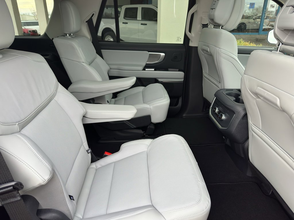 New 2026 Ford Expedition Platinum w/ Driver's Package image 35