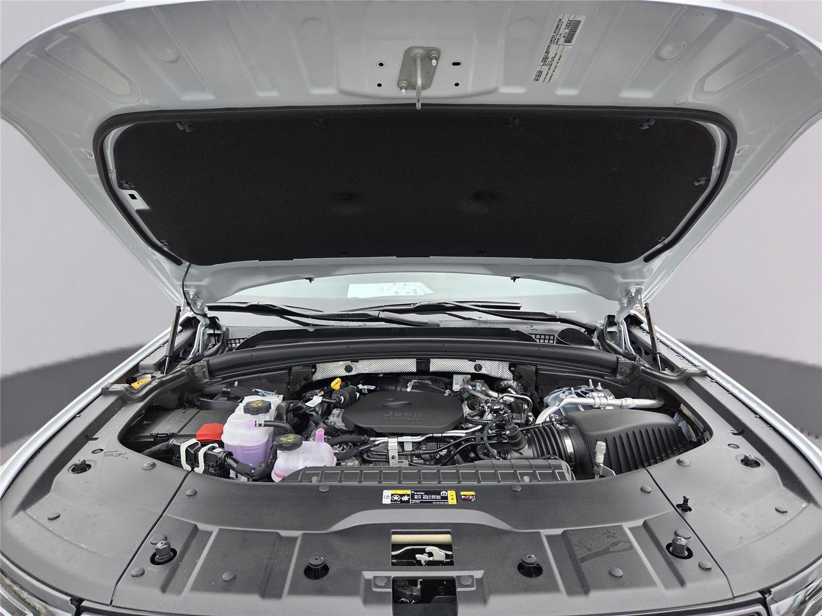 New 2026 Jeep Grand Cherokee L 2WD image 34