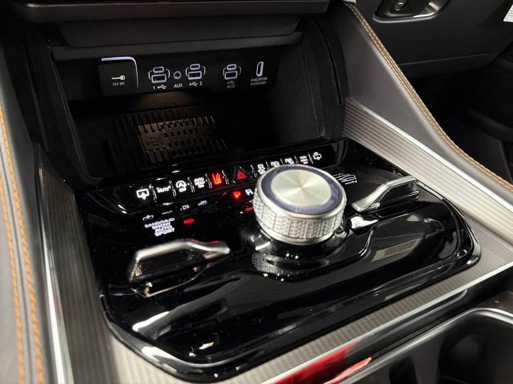 New 2026 Jeep Grand Wagoneer Summit AWD/4WD image 27