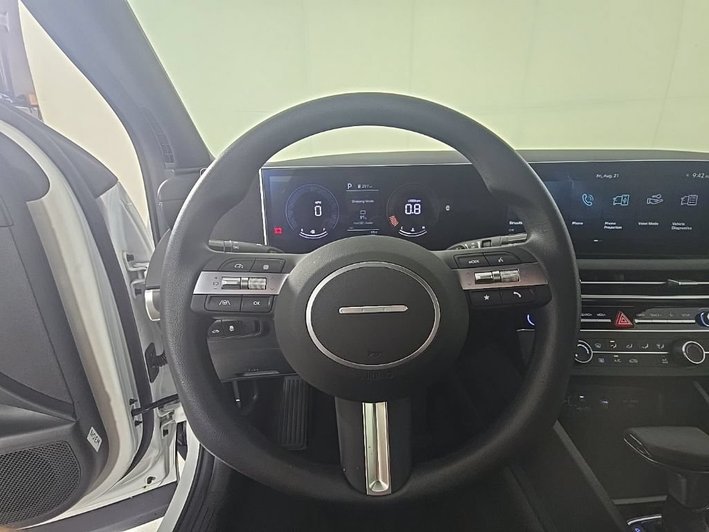 New 2027 Hyundai Santa Cruz SE FWD image 17