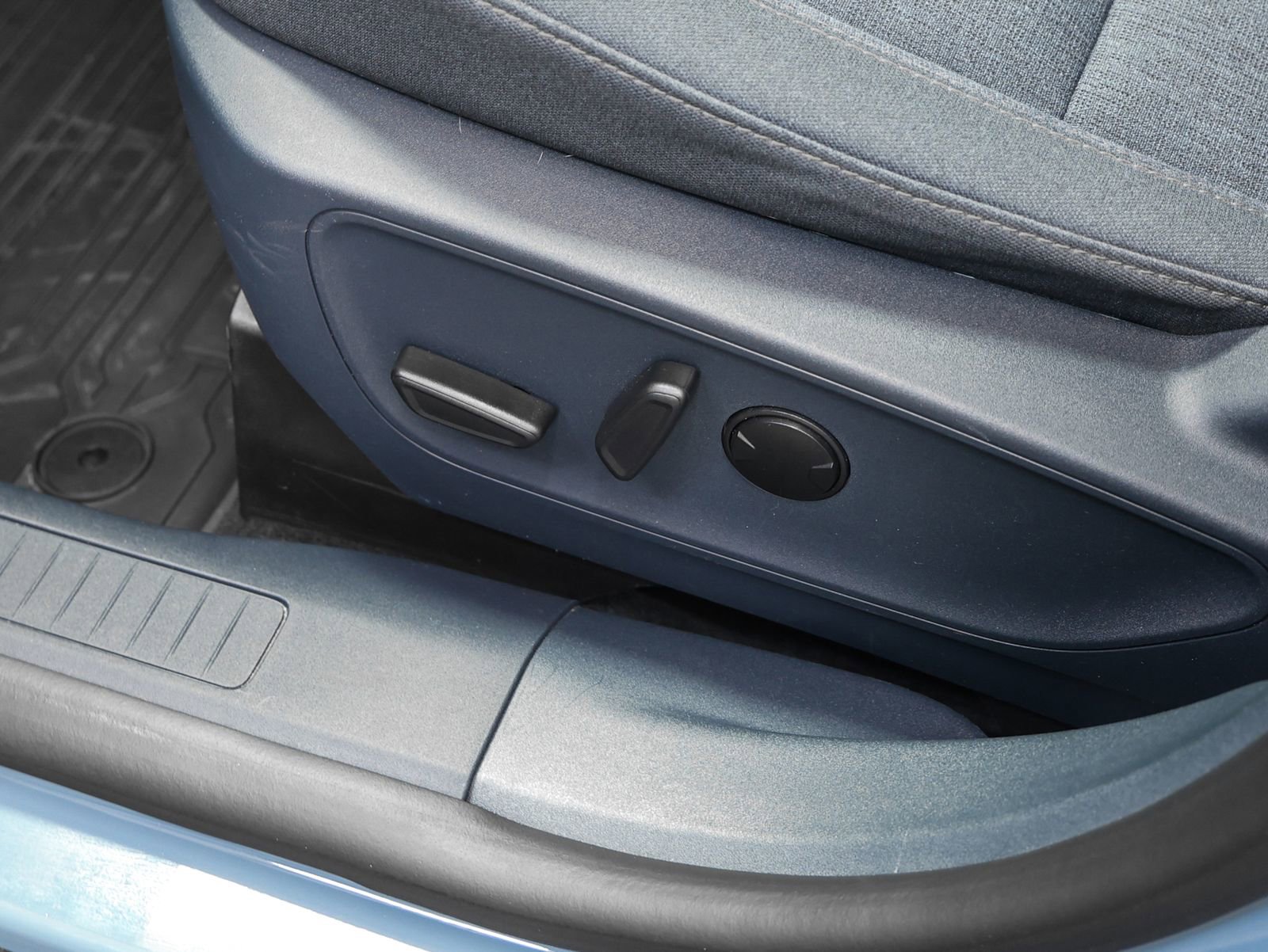 Used 2022 Ford Maverick XLT w/ Equipment Group 300A Standard image 28