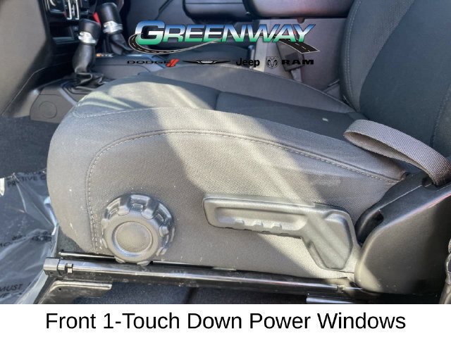 Used 2022 Jeep Wrangler Unlimited Sport AWD/4WD image 17