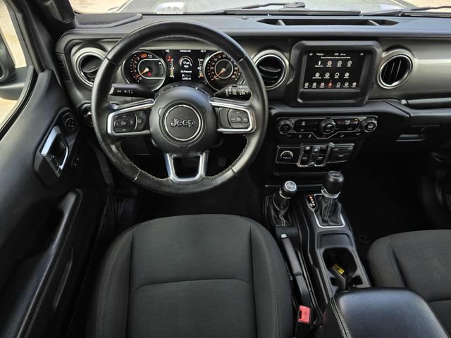 Used 2020 Jeep Wrangler Unlimited Sahara AWD/4WD image 11