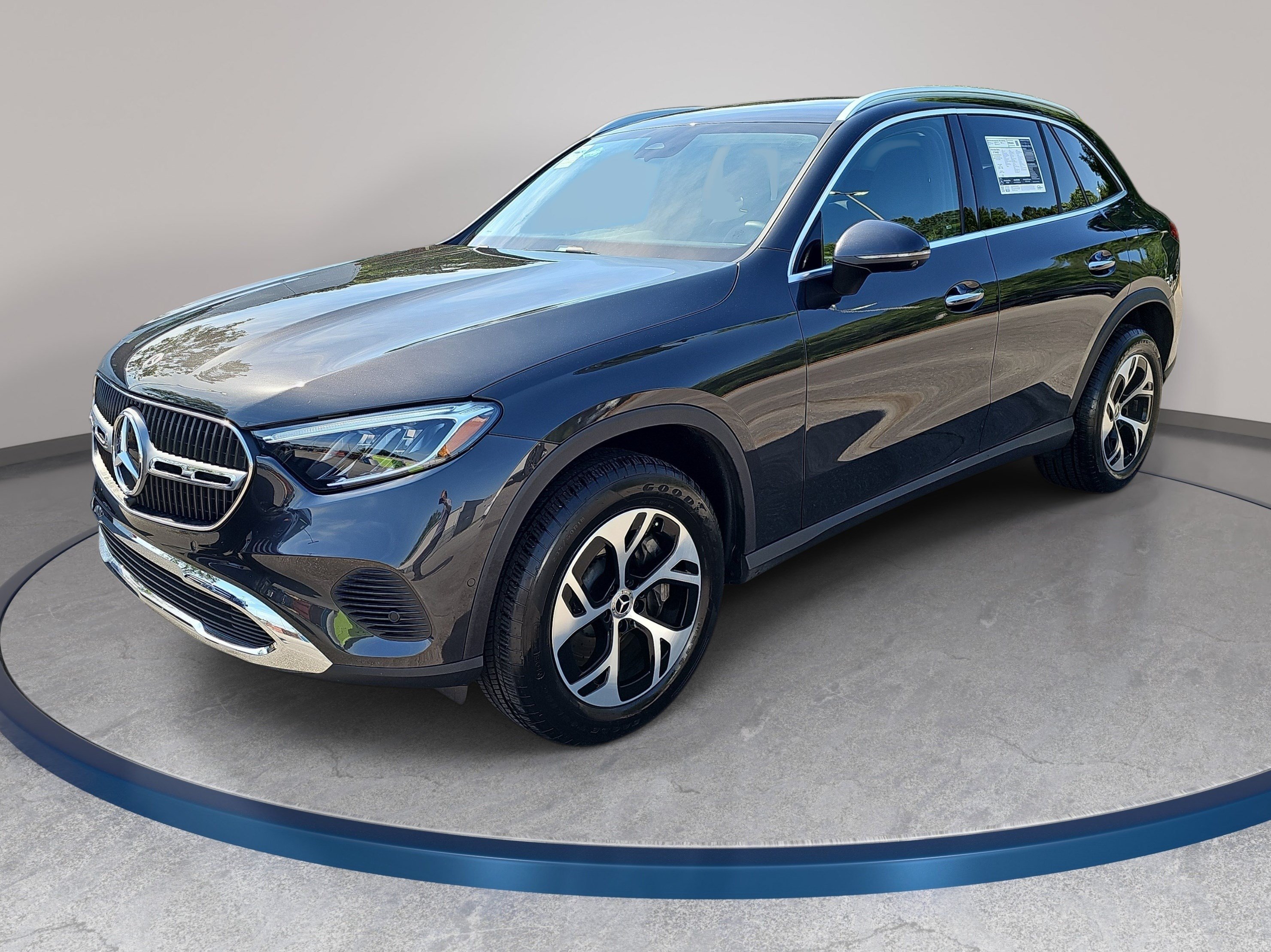 Certified 2026 Mercedes-Benz GLC 350e 4MATIC image 1
