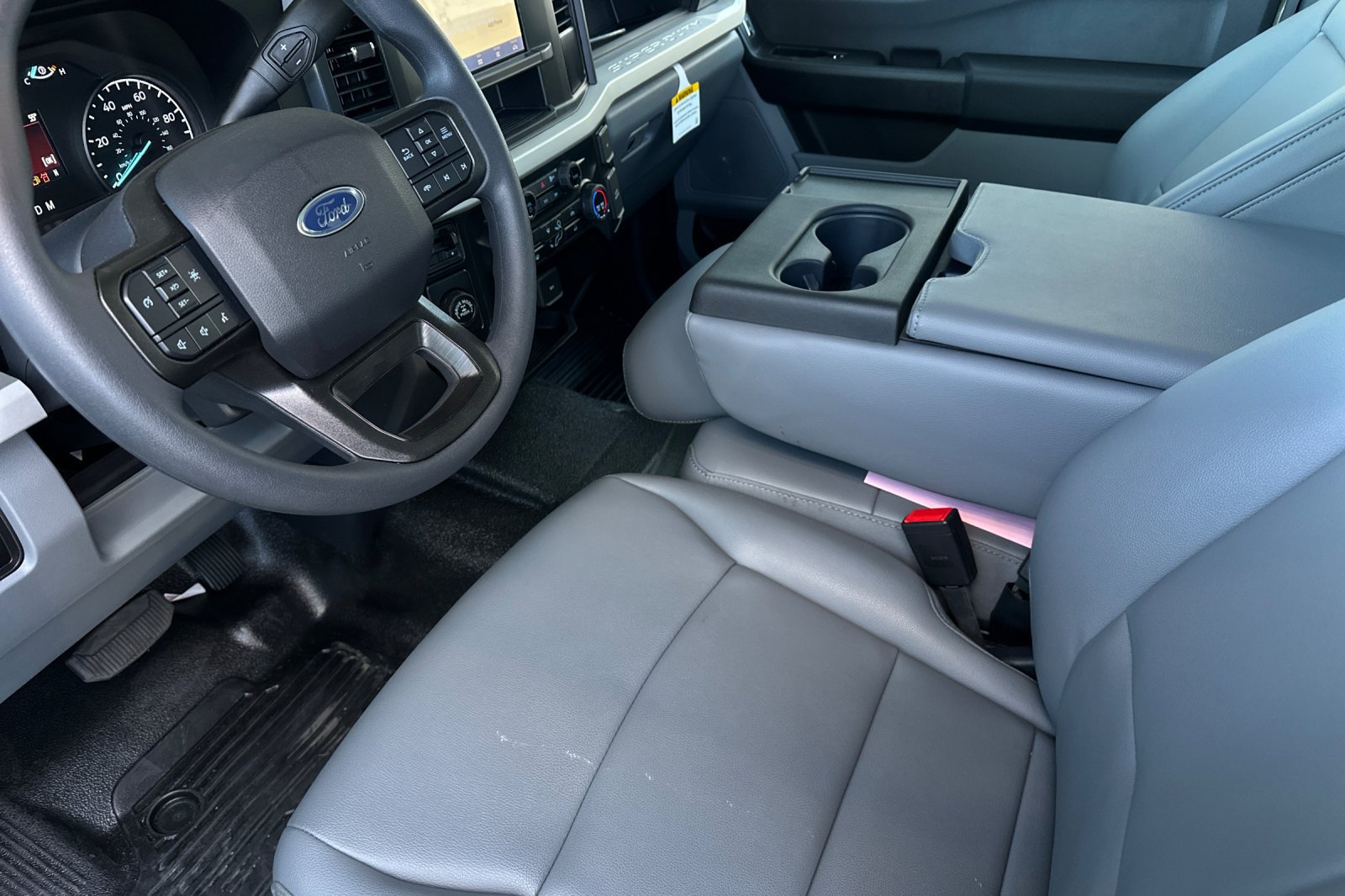 New 2026 Ford F350 XL w/ XL Chrome Package RWD image 10