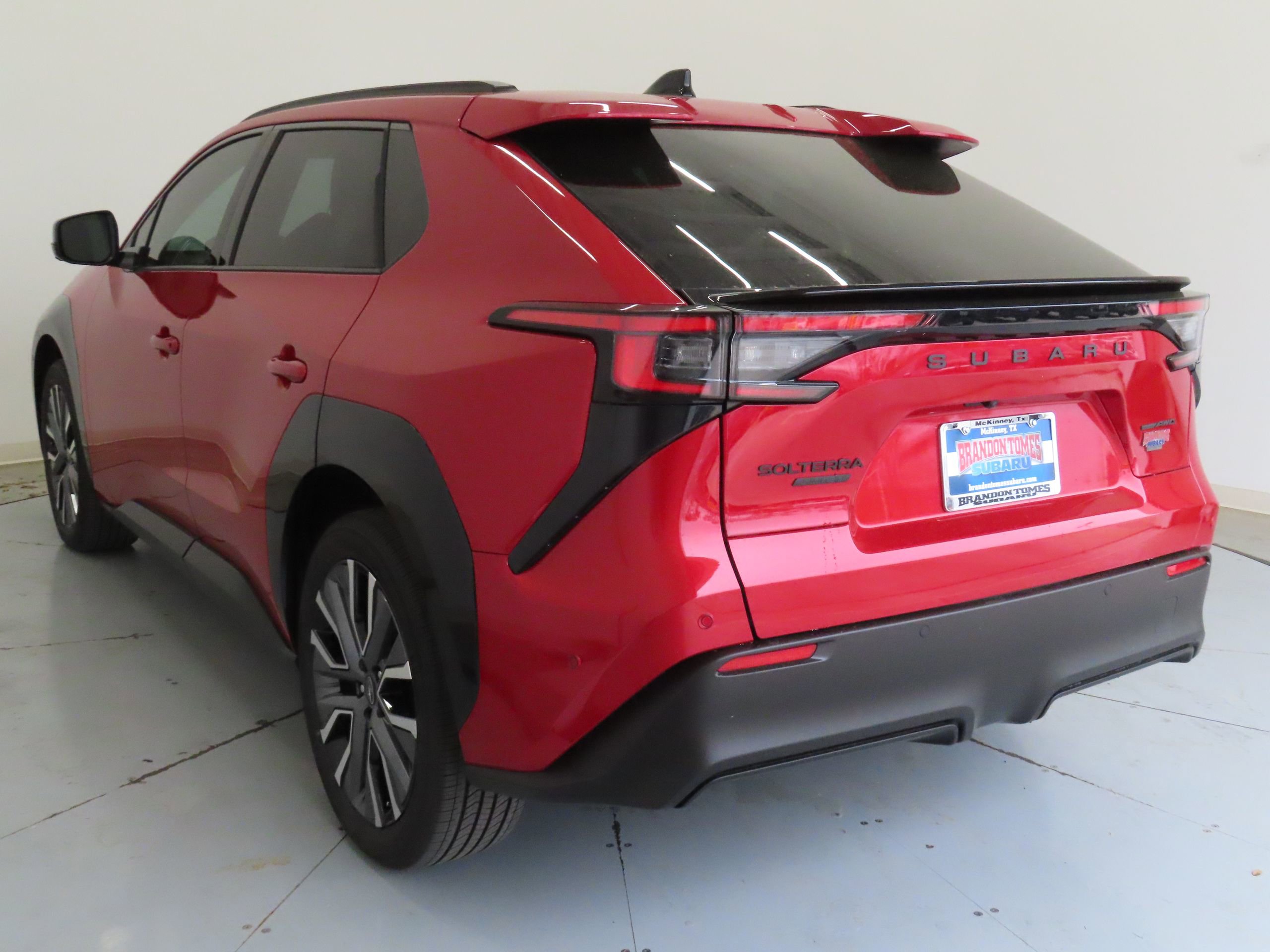 New 2026 Subaru Solterra Limited image 7