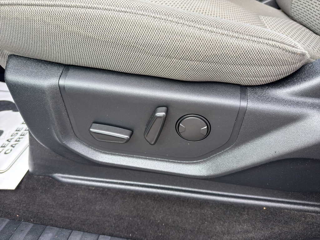 Used 2019 Ford F150 XLT w/ Equipment Group 302A Luxury image 19