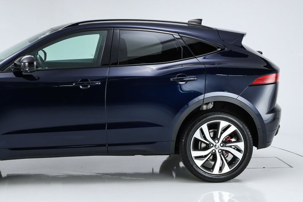 Used 2024 Jaguar E-PACE R-Dynamic SE AWD/4WD image 6