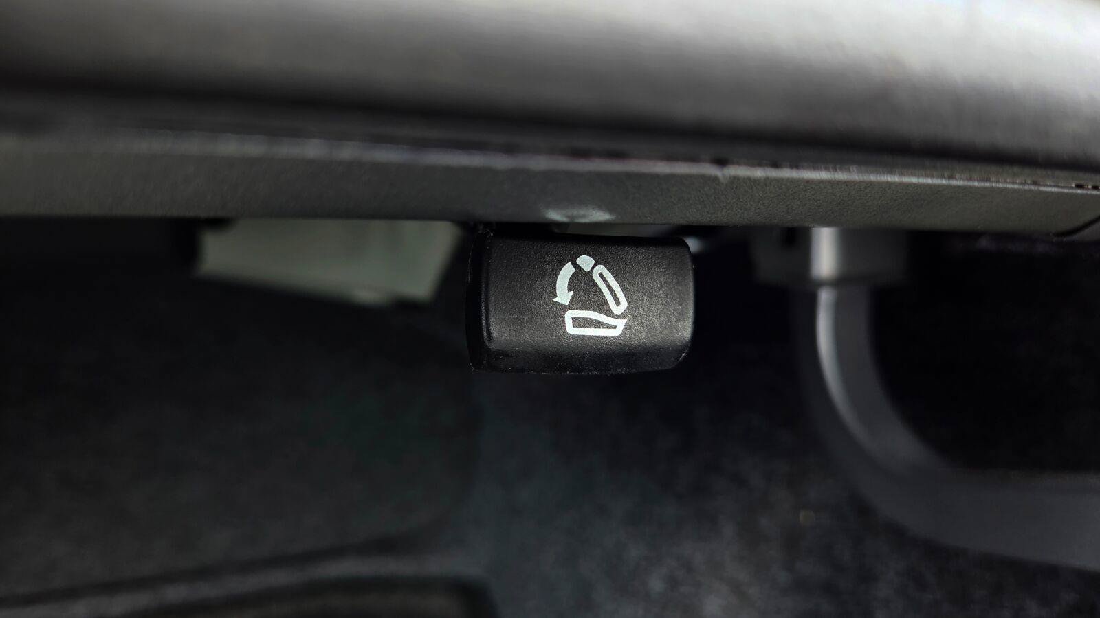 Certified 2023 Volkswagen Jetta SEL FWD image 63