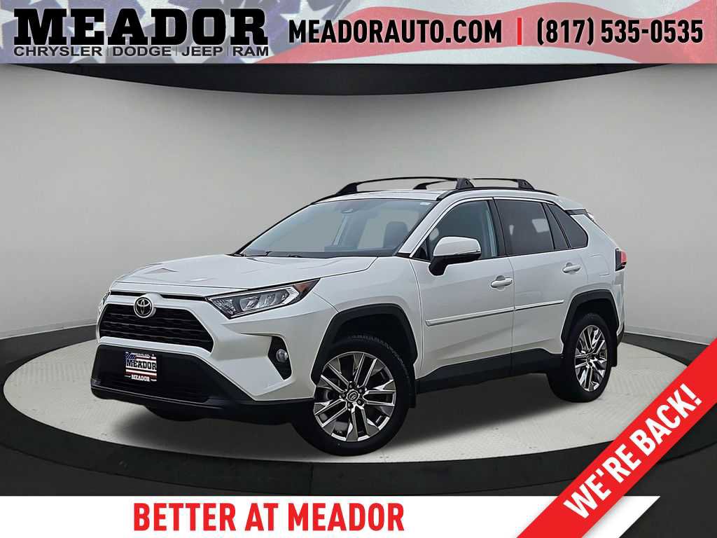 Used 2021 Toyota RAV4 XLE Premium FWD image 1