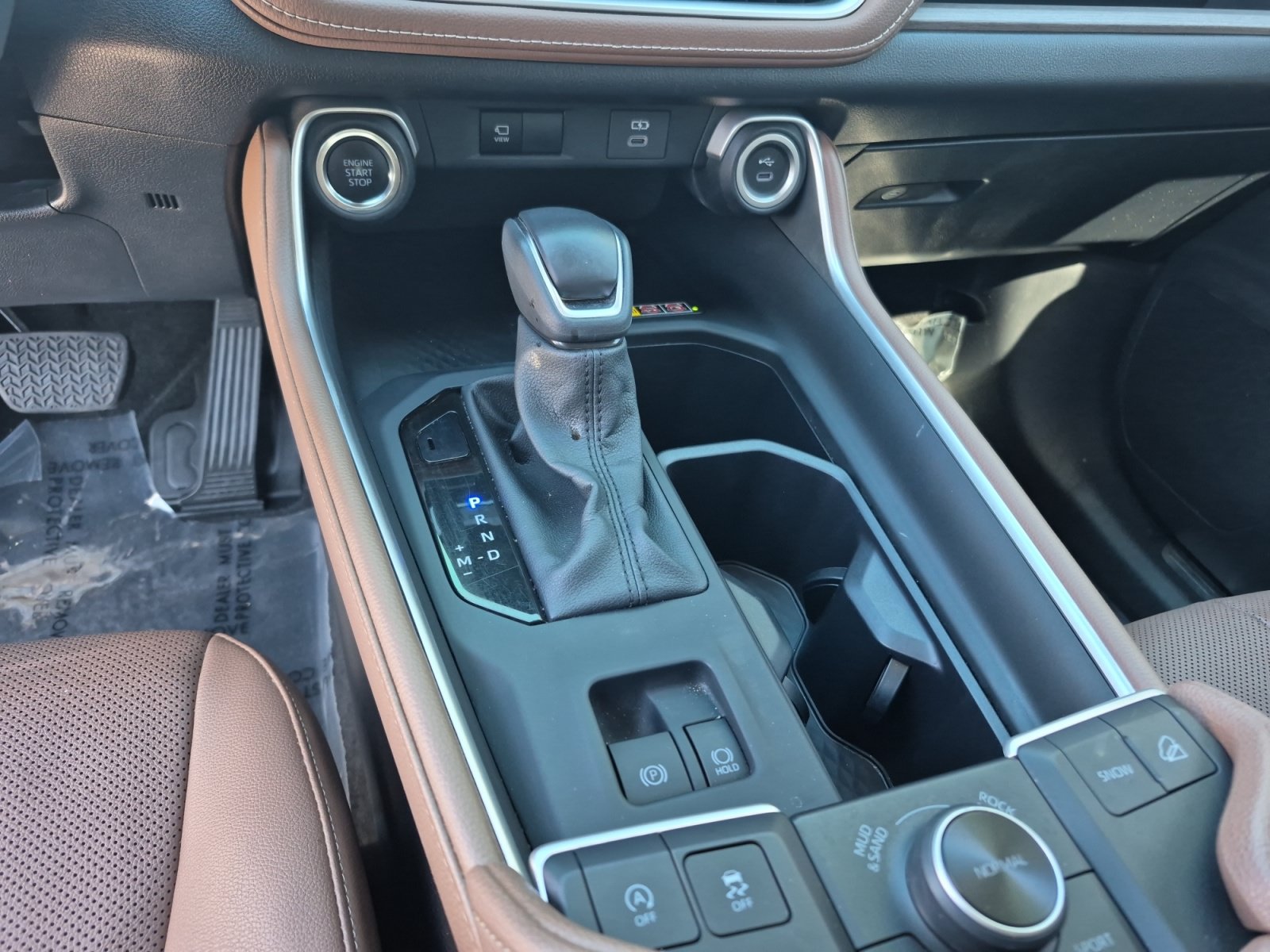 Used 2026 Toyota Grand Highlander AWD image 12