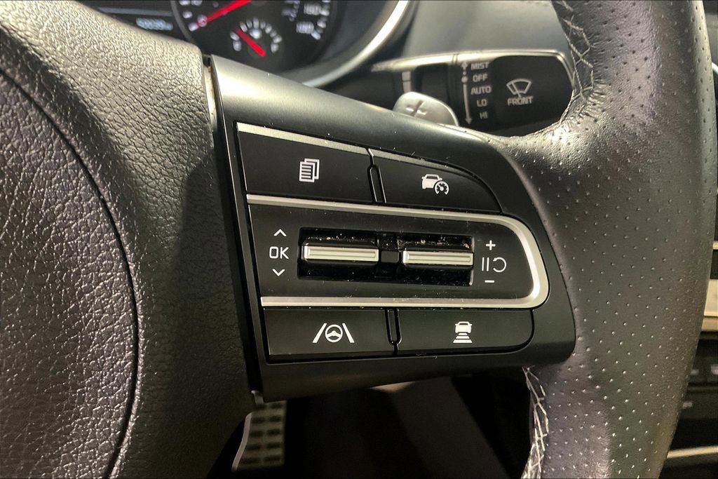 Used 2023 Kia Stinger GT2 image 25