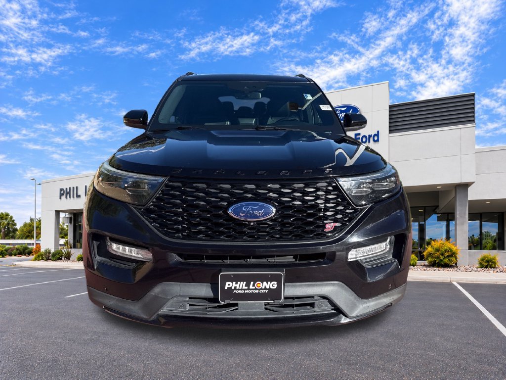 Used 2021 Ford Explorer ST w/ Equipment Group 401A AWD/4WD image 2