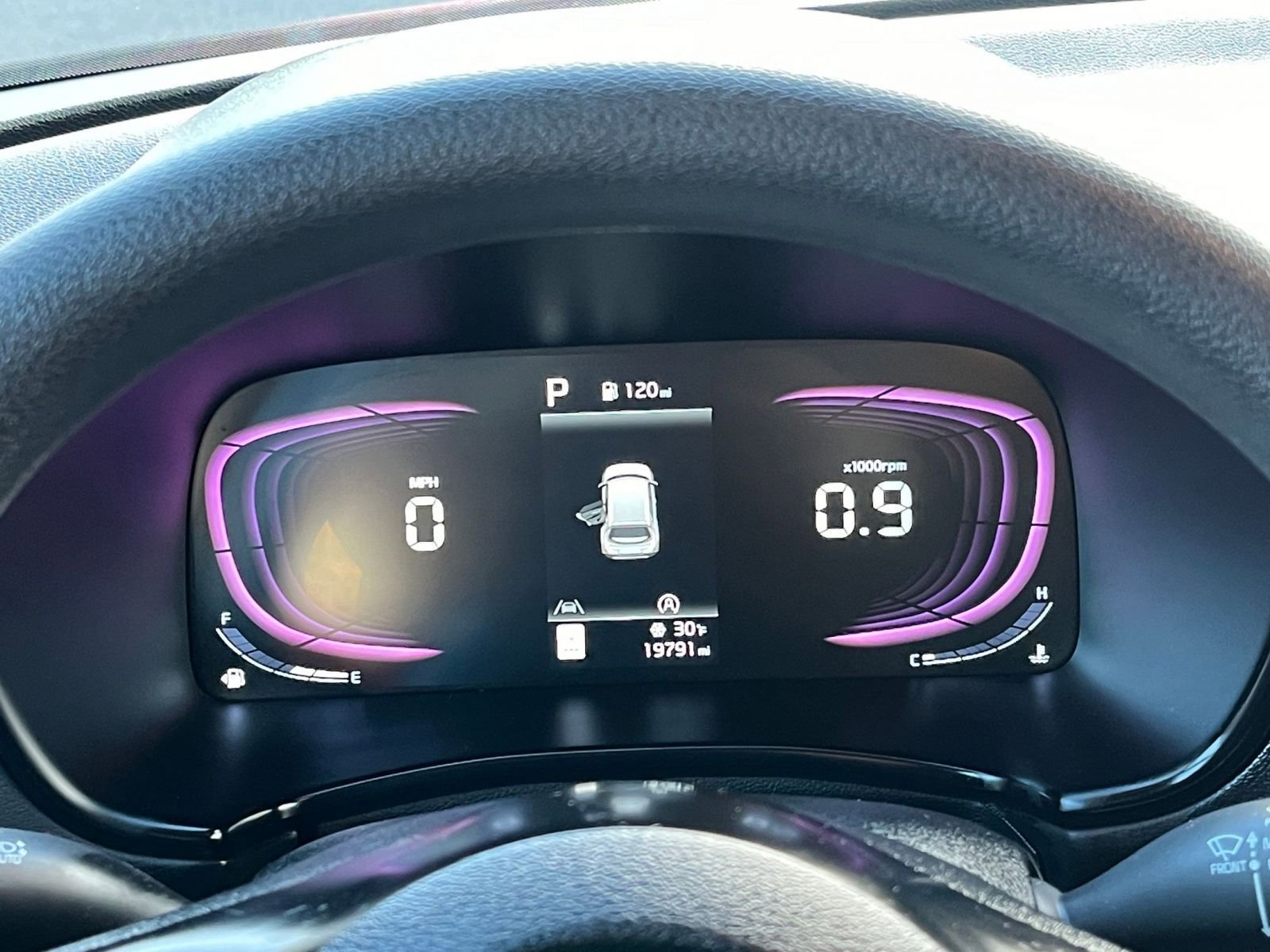 Used 2025 Kia Soul LX w/ LX Technology Package image 36