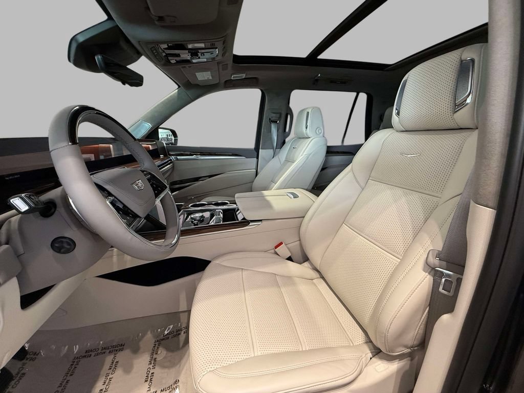 Used 2026 Cadillac Escalade Platinum Sport w/ LPO, ONYX Package AWD/4WD image 2