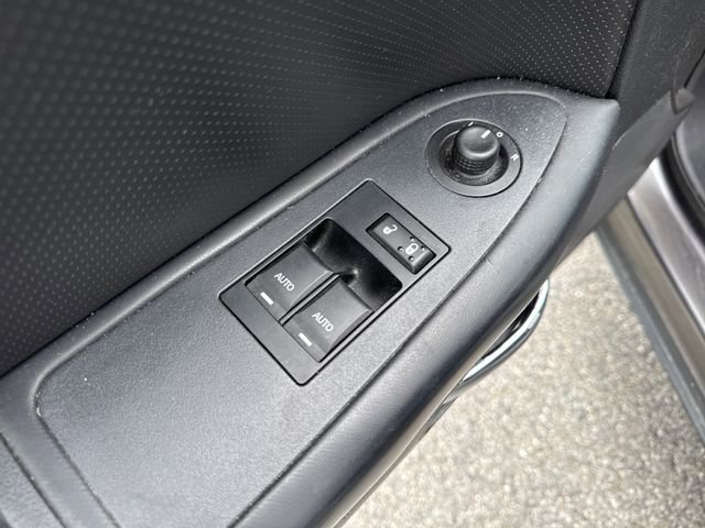 Used 2014 Dodge Challenger SXT Plus RWD image 19