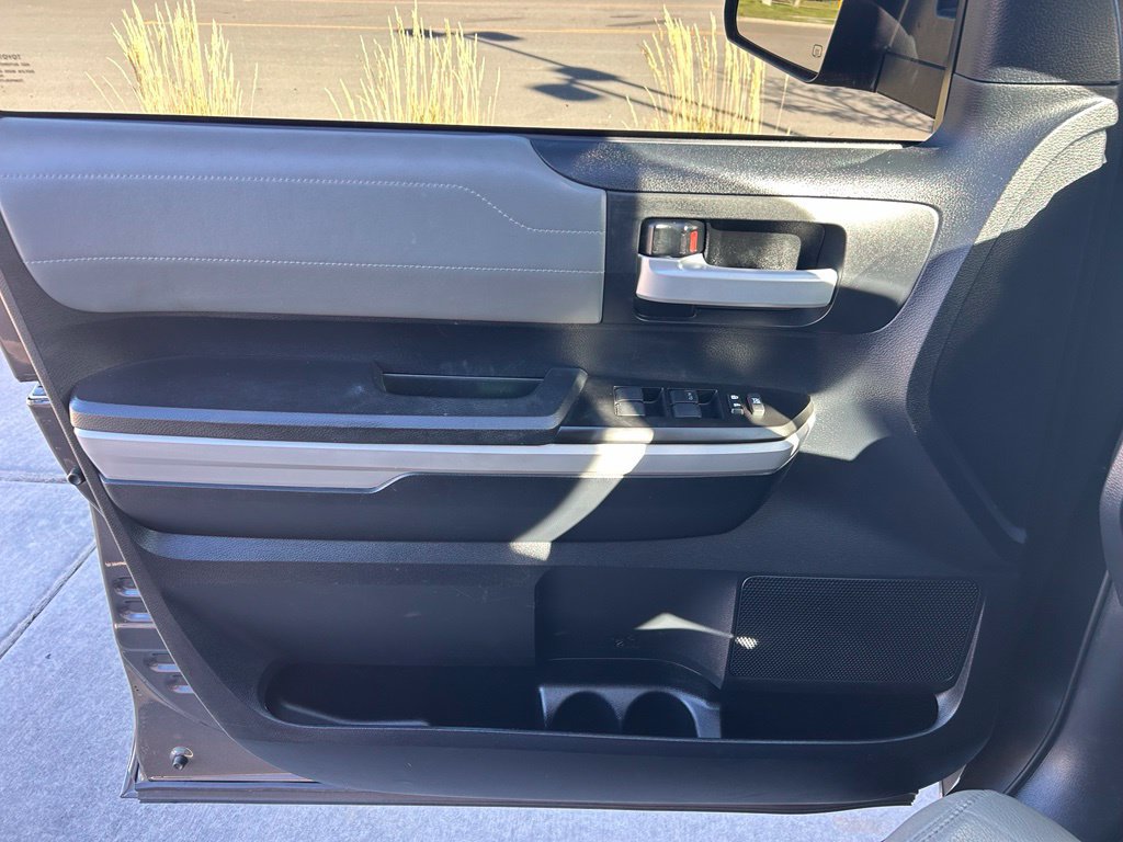 Used 2019 Toyota Tundra Limited AWD/4WD image 10